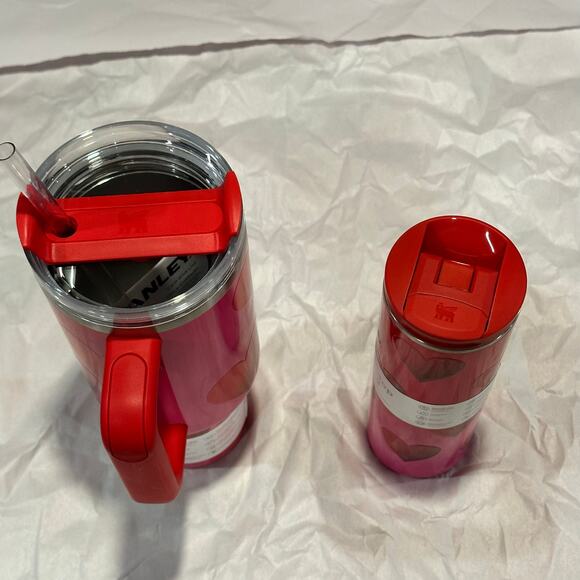 Stanley Rouge Heart Gradient Bundle 40oz Quencher, 16oz Aero Light, Straw Charms - Picture 6 of 11